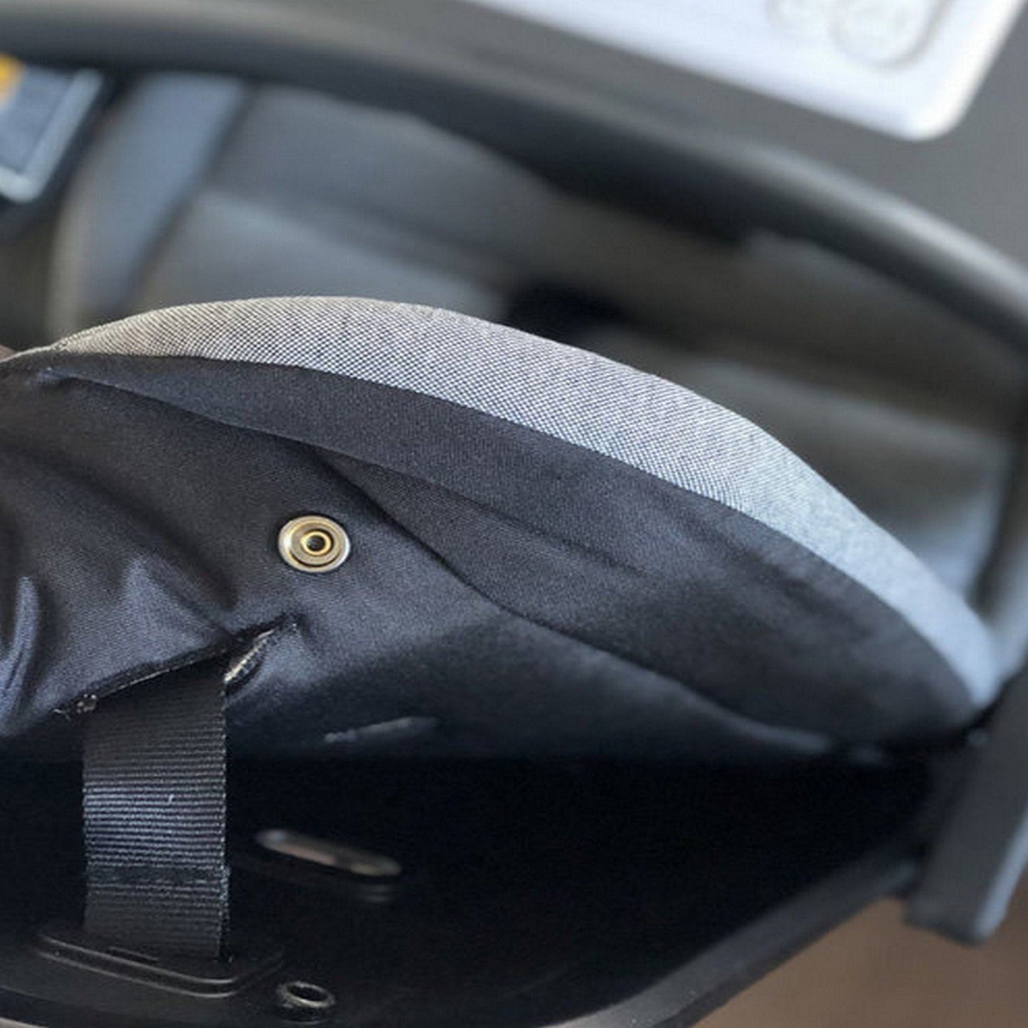 BABY JOGGER City Bistro High Chair - Graphite