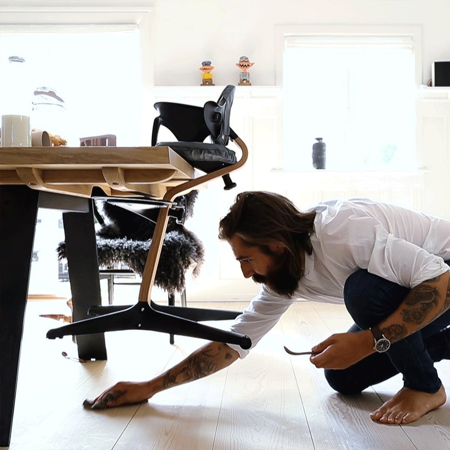 NOMI High Chair - Walnut / Coffee