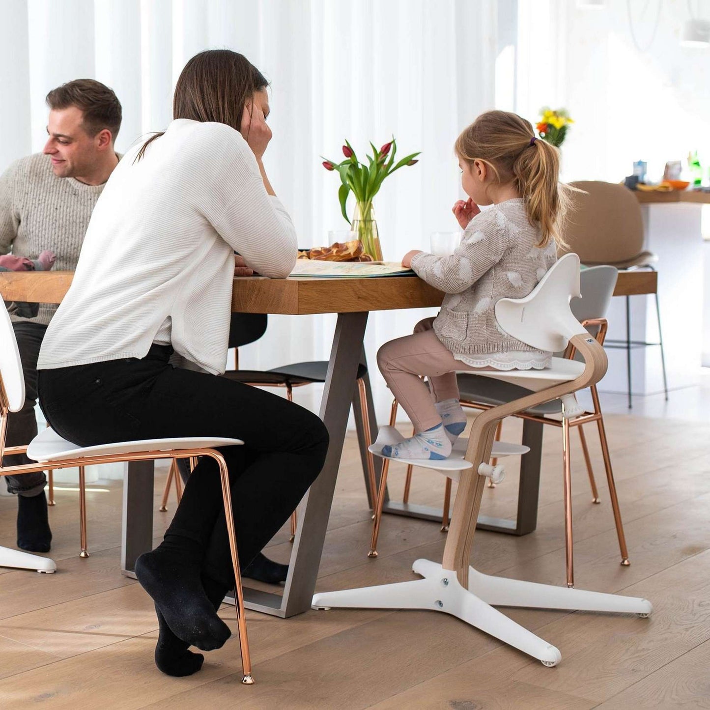 NOMI High Chair - White Oak / White